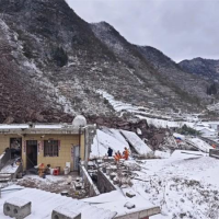 18戶47人被掩埋！采礦導(dǎo)致山體滑坡？